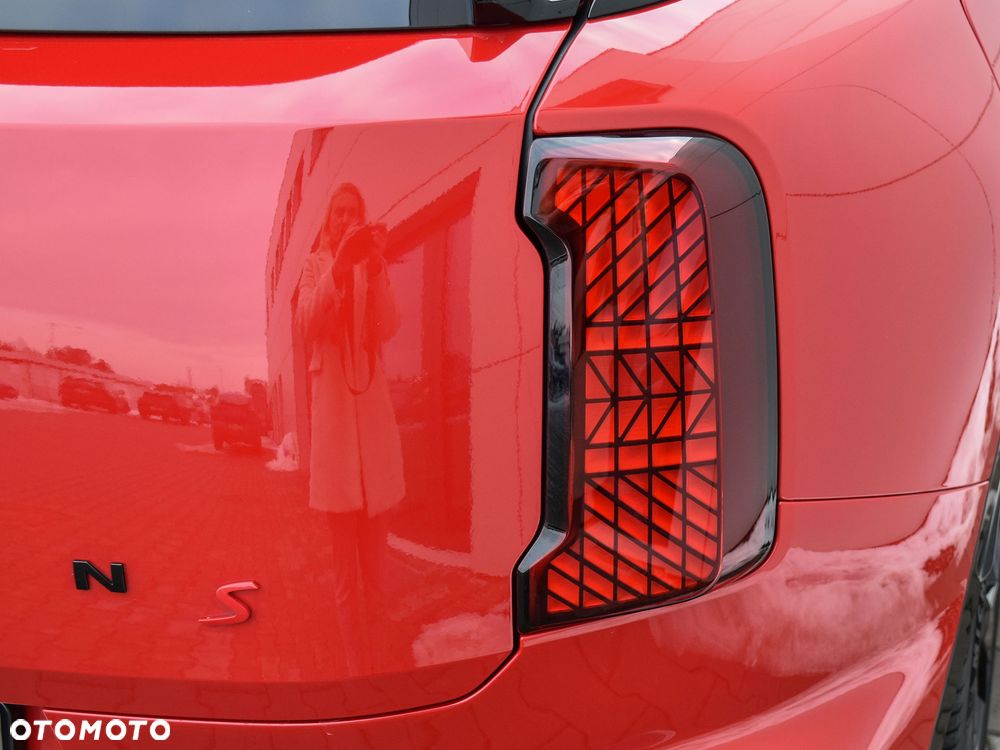 MINI Countryman S ALL4 John Cooper Works Trim - 11