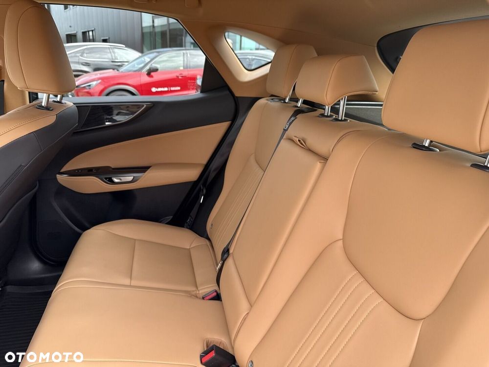 Lexus NX 350h Prestige AWD - 14