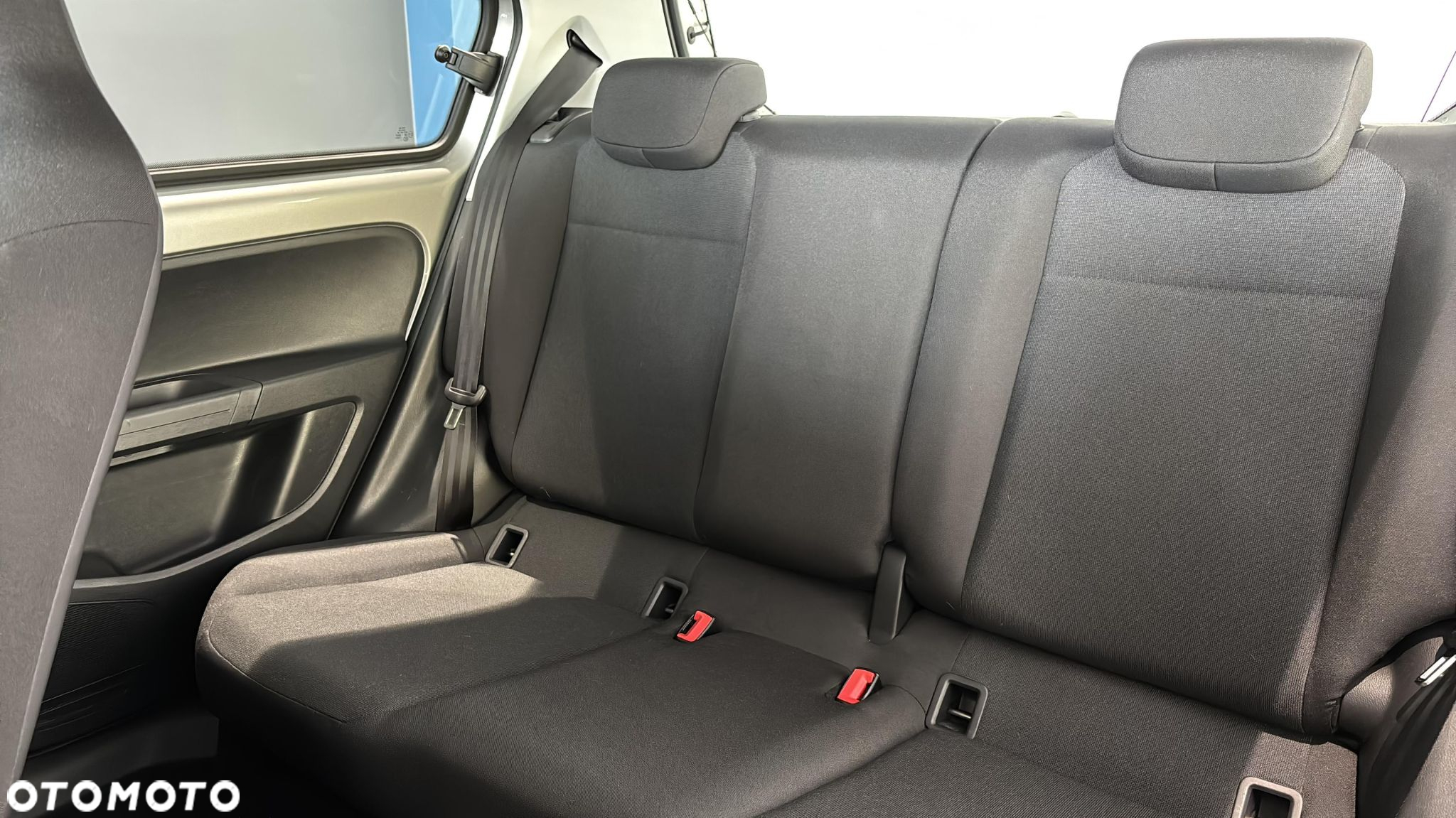 Volkswagen up! 1.0 move - 16
