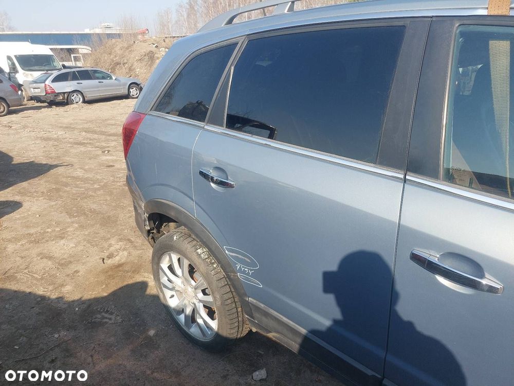 DRZWI KOMPLETNE PRAWY TYŁ OPEL ANTARA I GJE - 2