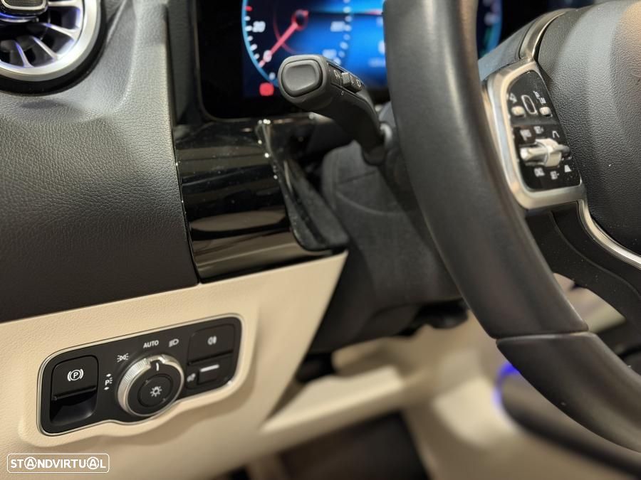 Mercedes-Benz GLA 250 e 8G-DCT Progressive - 11