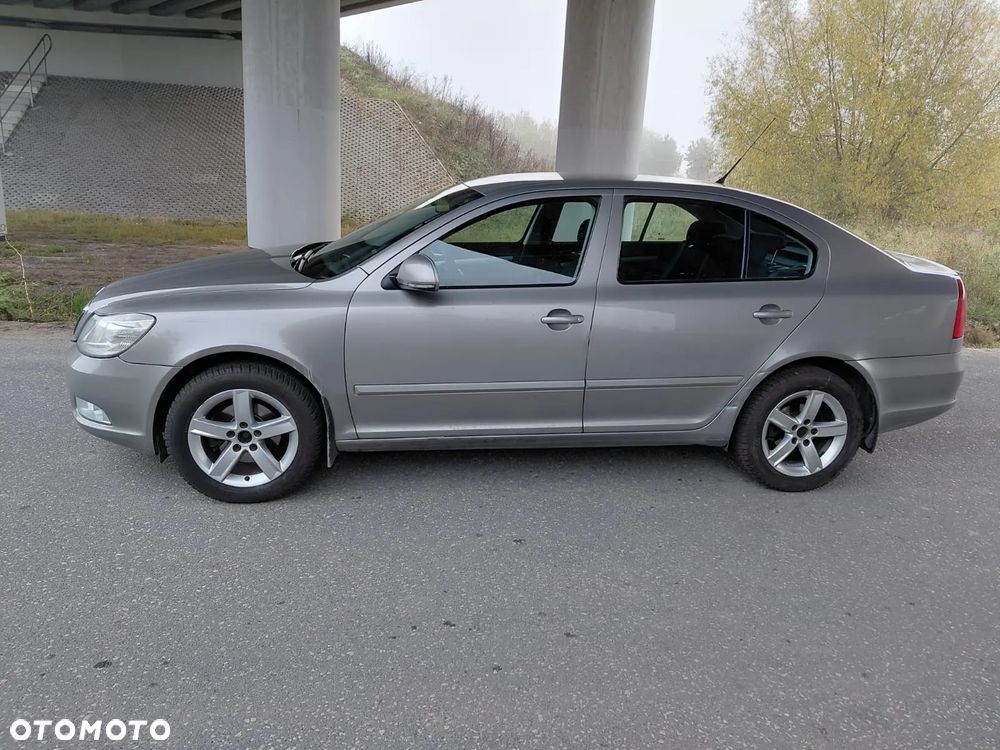 Skoda Octavia 1.6 TDI Active - 6