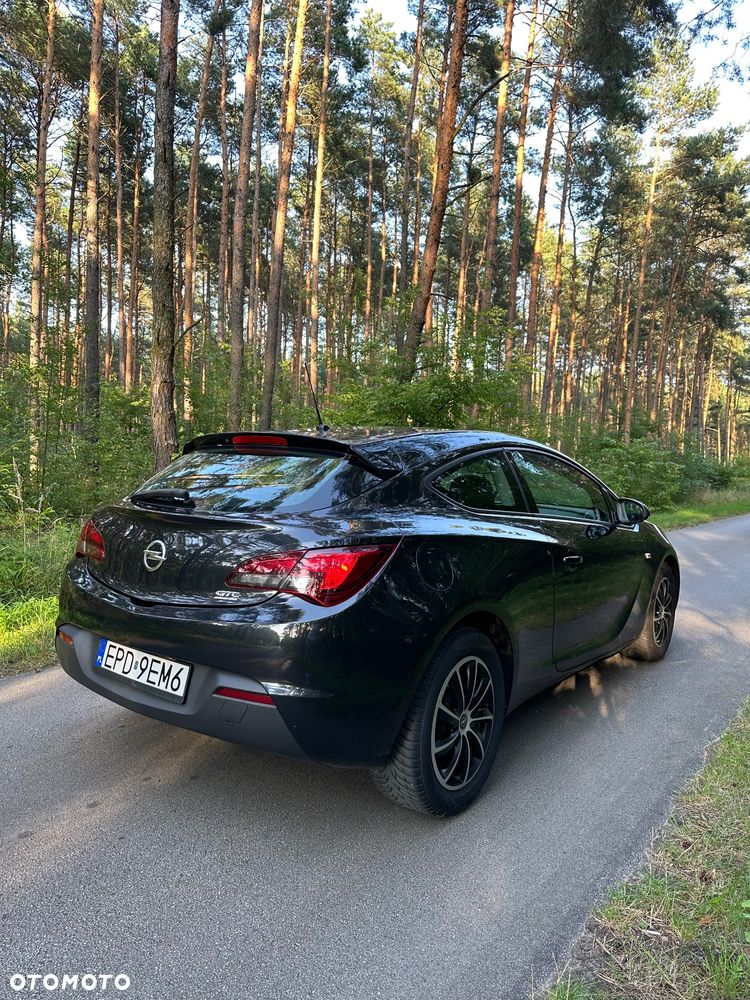 Opel Astra GTC 1.4 Turbo - 8