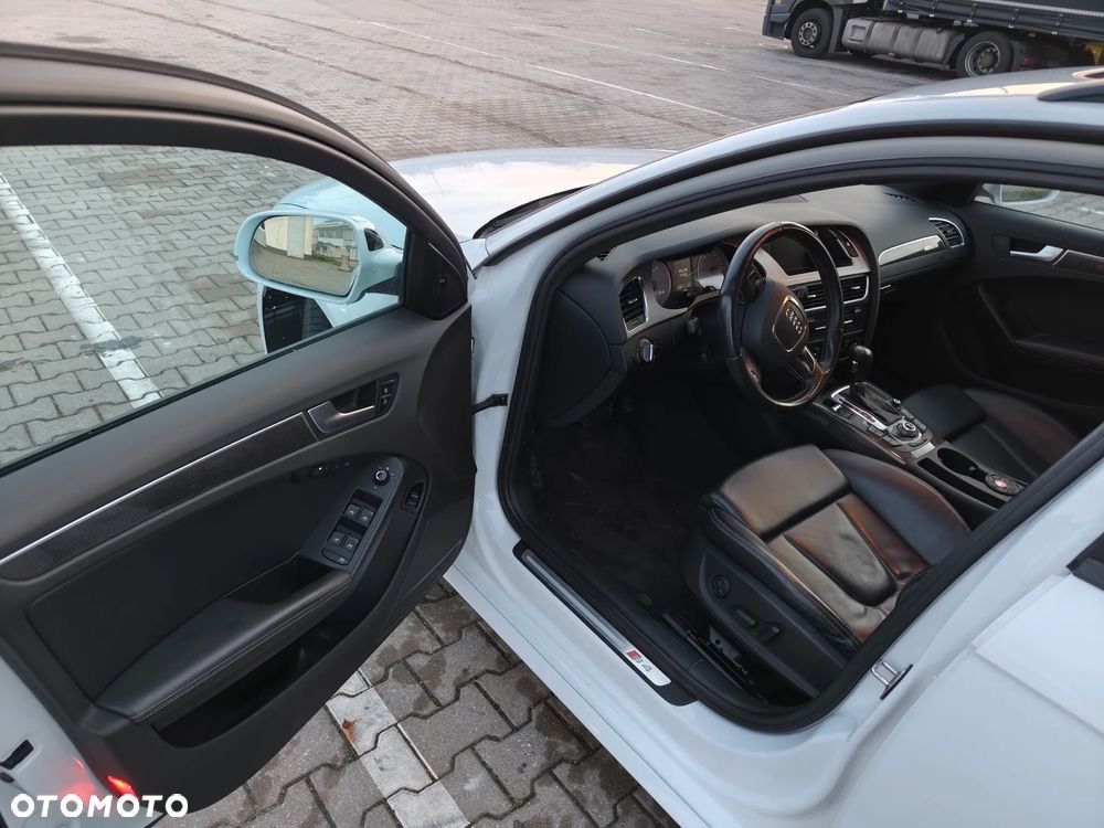 Audi S4 Avant - 12
