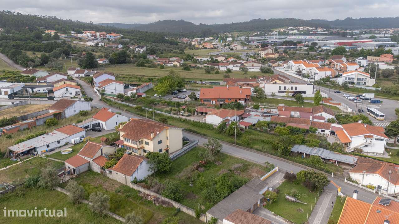 Encantador Terreno em Taveiro, Junto ao Retail Parque Taveiro, Coimbra - Grande imagem: 4/16