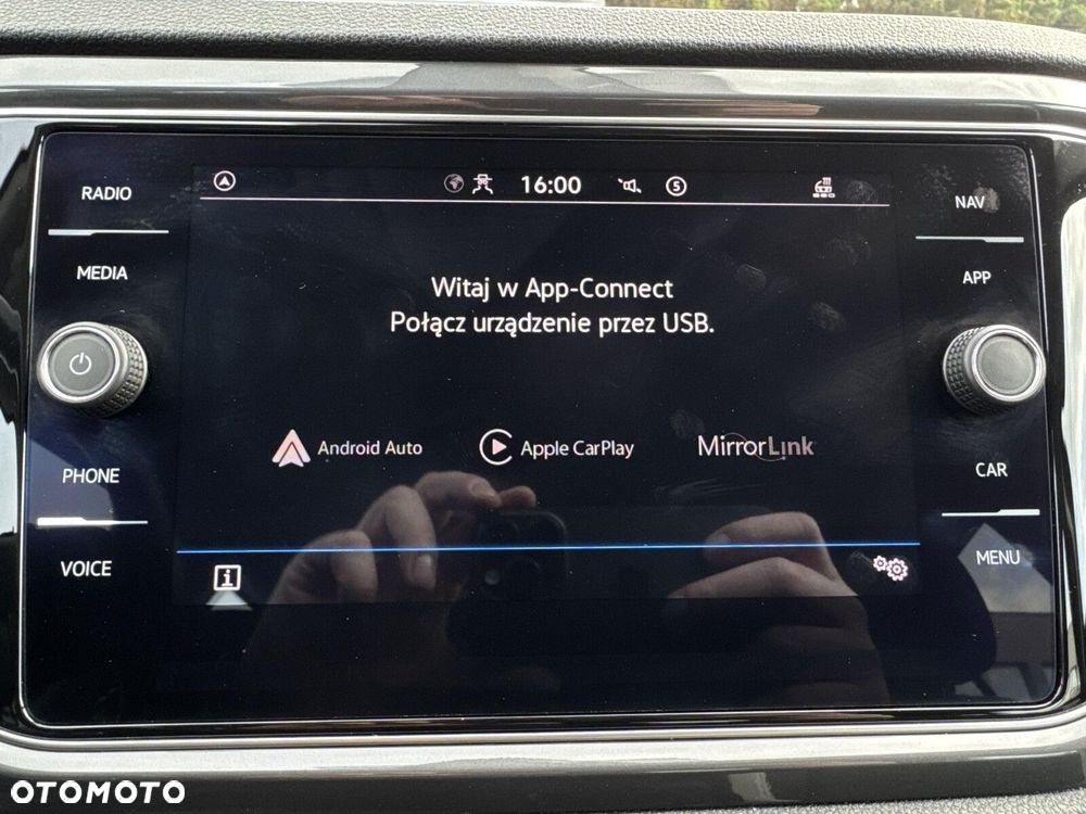 Volkswagen T-Roc - 25