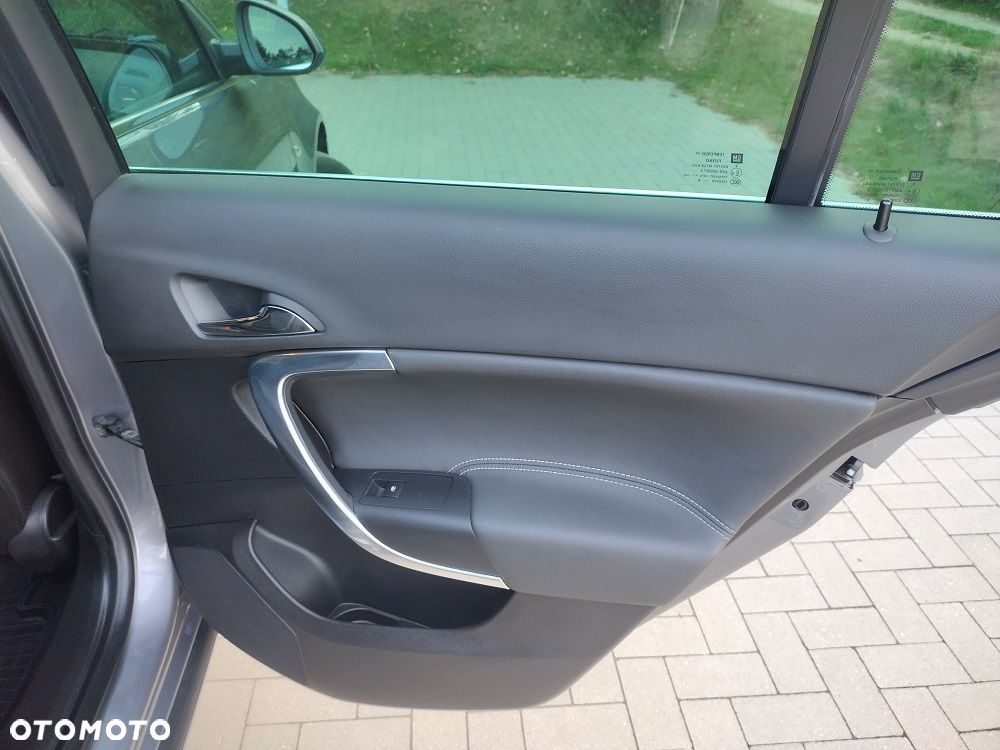 Opel Insignia 2.0 CDTI - 15