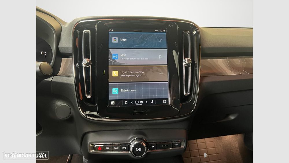 Volvo EC40 82 kWh Twin Motor Performance Black Edition - 14