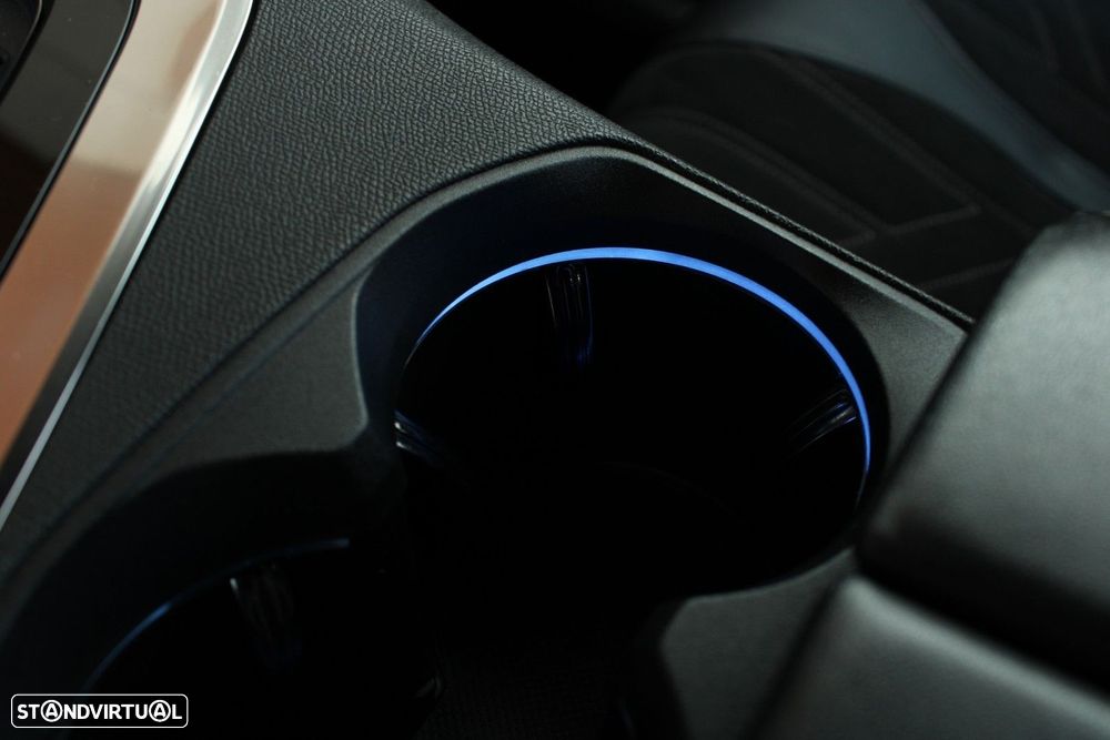 Peugeot 5008 1.5 BlueHDi GT EAT8 - 41