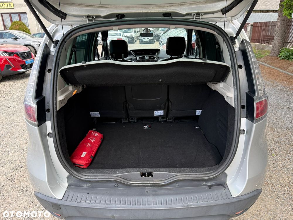 Renault Scenic ENERGY dCi 130 INITIALE PARIS - 25