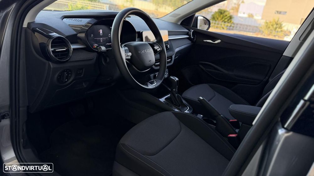 Skoda Fabia 1.0 TSI Selection DSG - 21