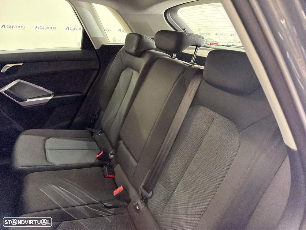 Audi Q3 35 TDI S tronic - 8