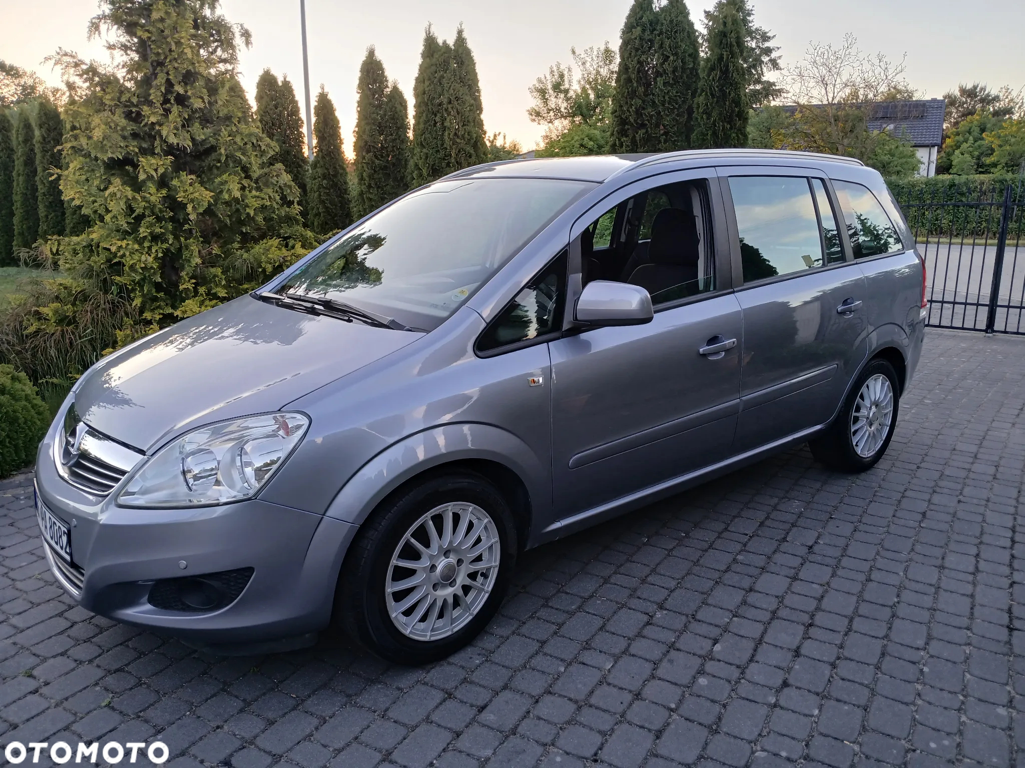 Opel Zafira 1.8 Sport - 4