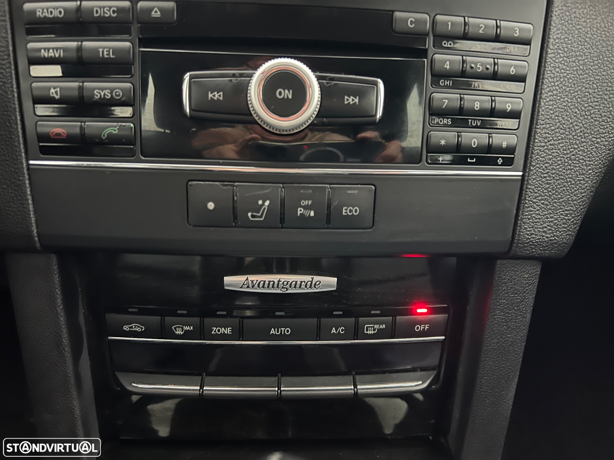 Mercedes-Benz E 250 CDi Avantgarde BlueEfficiency - 14