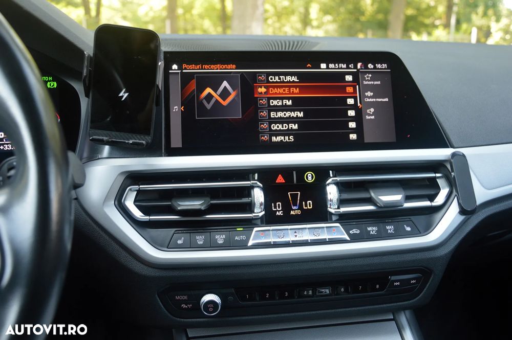 BMW Seria 3 - 35