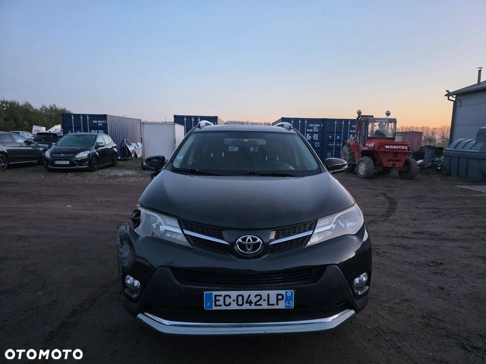 Toyota RAV4 2.2 D-4D 4x4 Comfort - 2