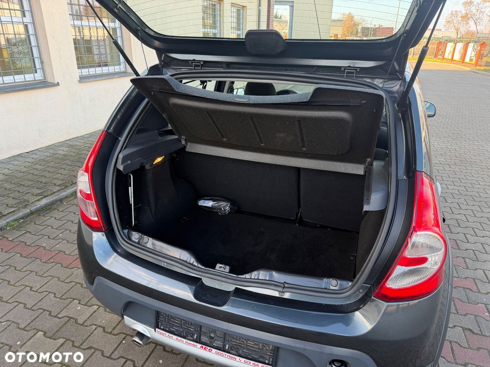 Dacia Sandero Stepway - 10