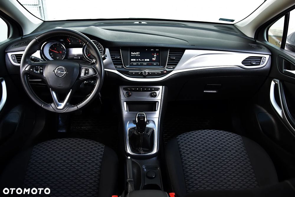 Opel Astra 1.6 CDTI Enjoy S&S - 19