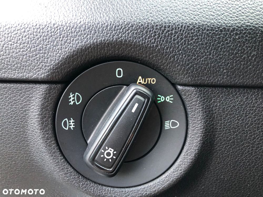 Skoda Octavia 1.4 TSI Joy DSG - 21