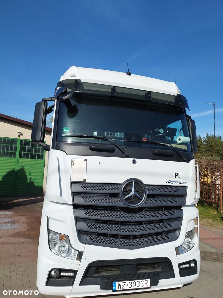 Mercedes-Benz ACTROS - 2