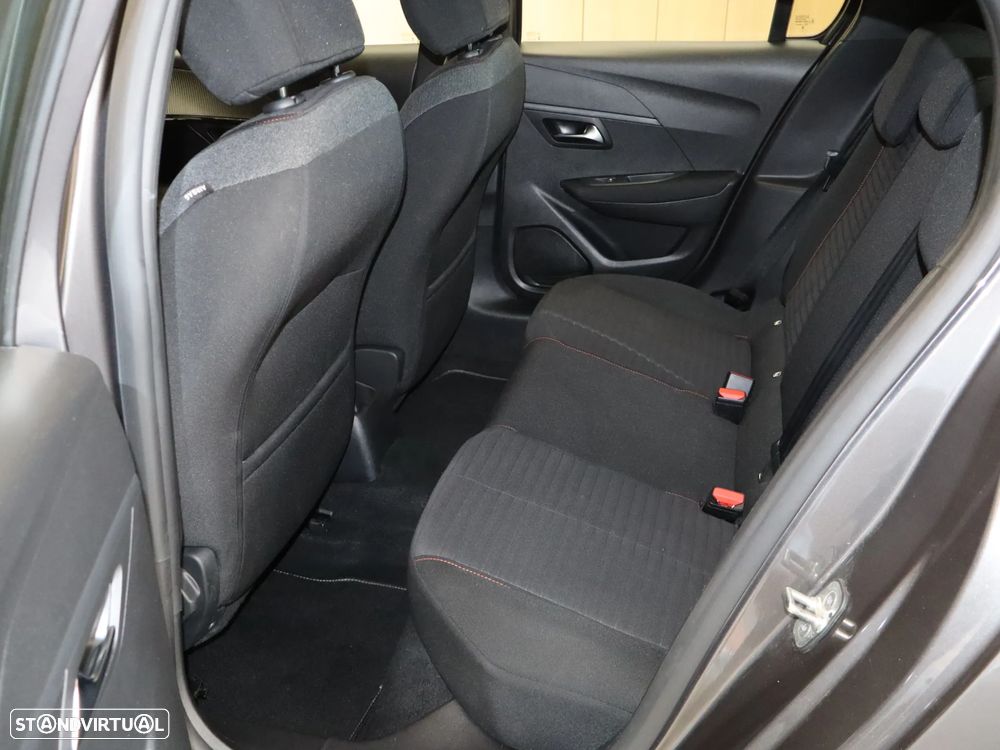 Peugeot 208 PureTech 100 EAT8 Active Pack - 11