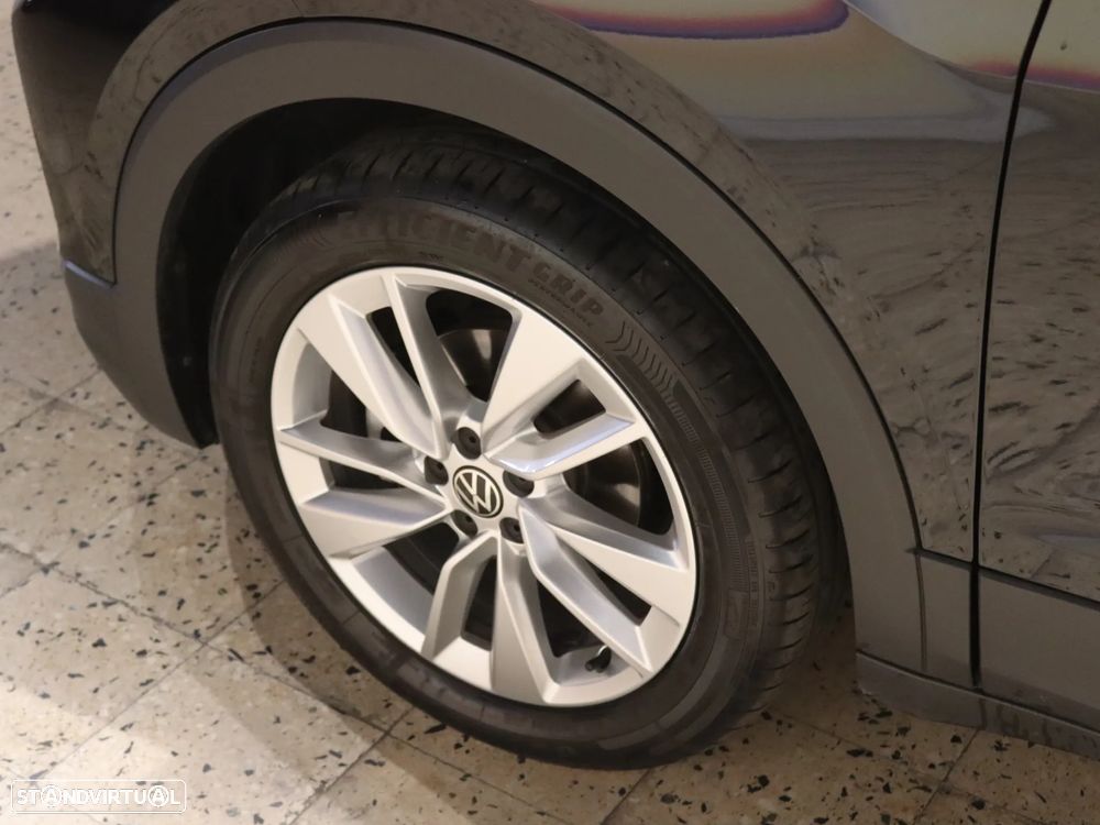 VW T-Cross 1.0 TSI Life DSG - 36