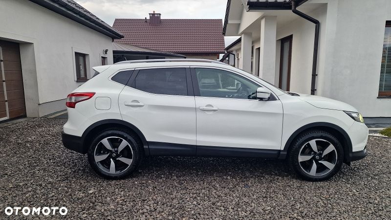 Nissan Qashqai 1.2 DIG-T N-Vision - 8