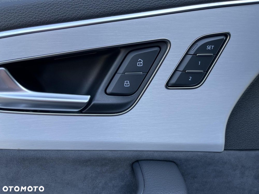 Audi Q7 - 16