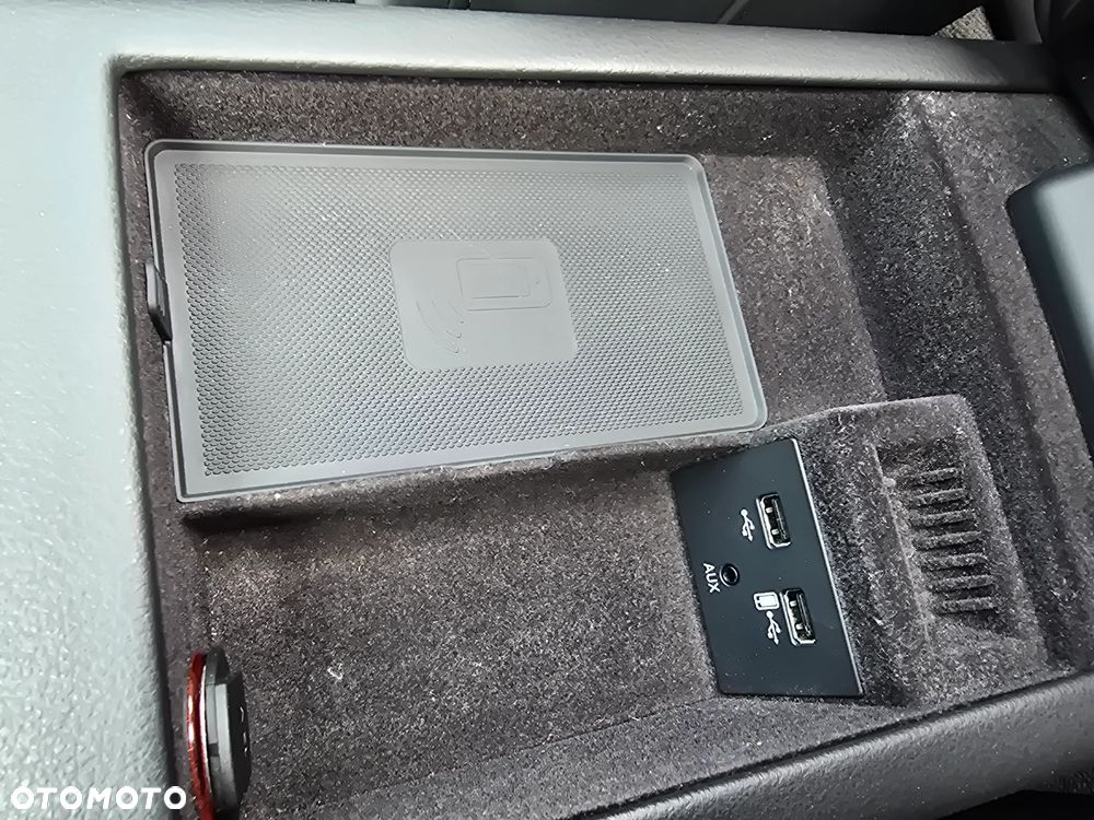 Audi A6 Avant 2.0 TDI Ultra S tronic - 5