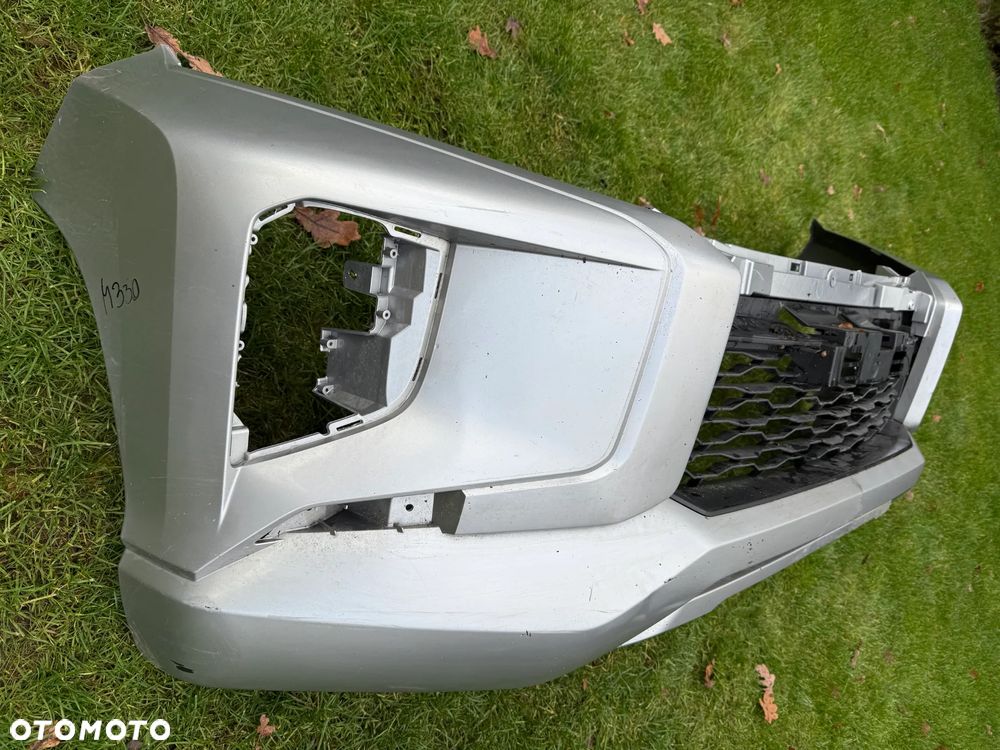 MITSUBISHI L200 L-200 ZDERZAK PRZEDNI PRZÓD