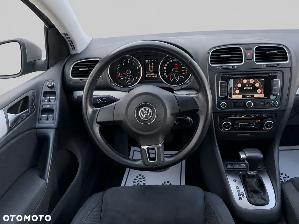 Volkswagen Golf 1.4 TSI DSG Highline - 8