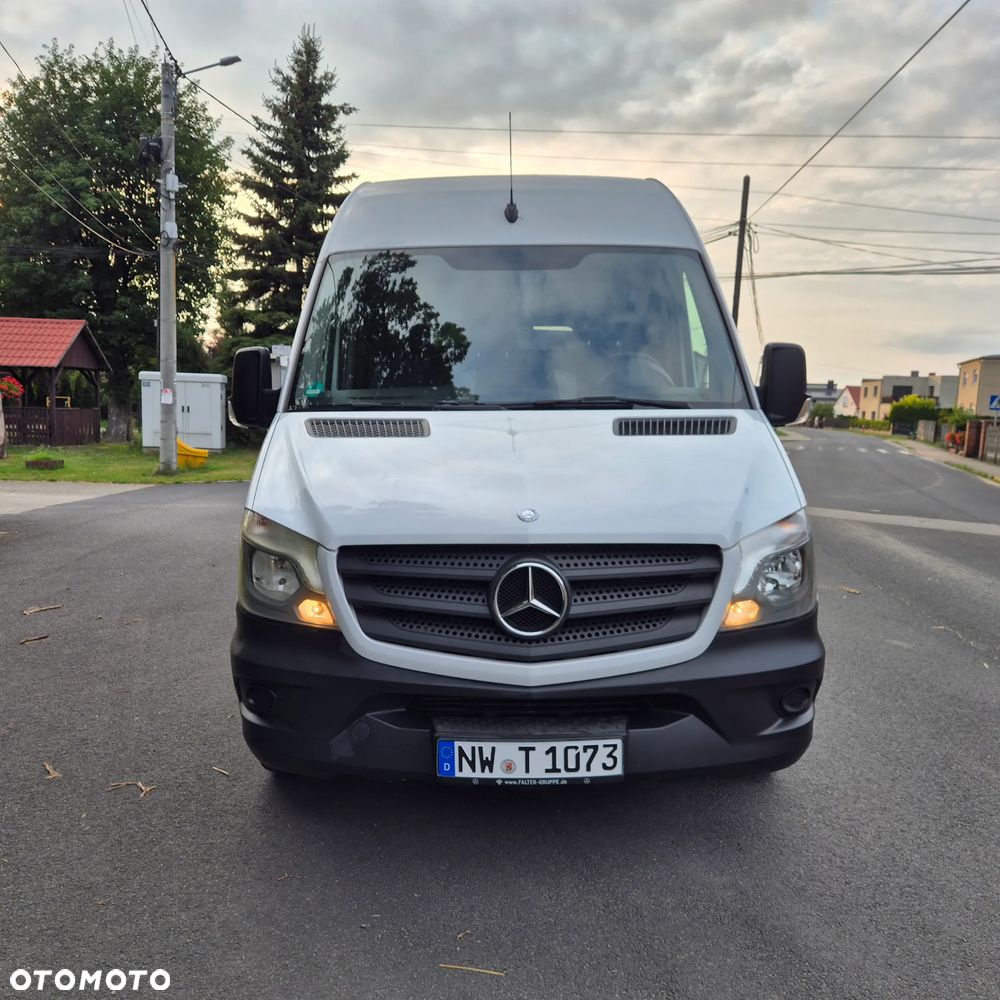 Mercedes-Benz Sprinter - 3