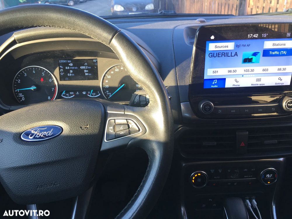 Ford EcoSport 1.0 EcoBoost Aut. Titanium - 4