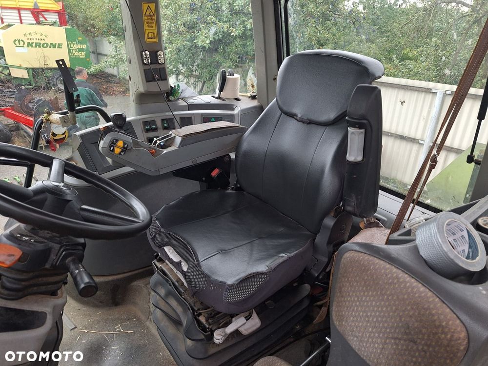 Claas Axion 850 4X4 - 11