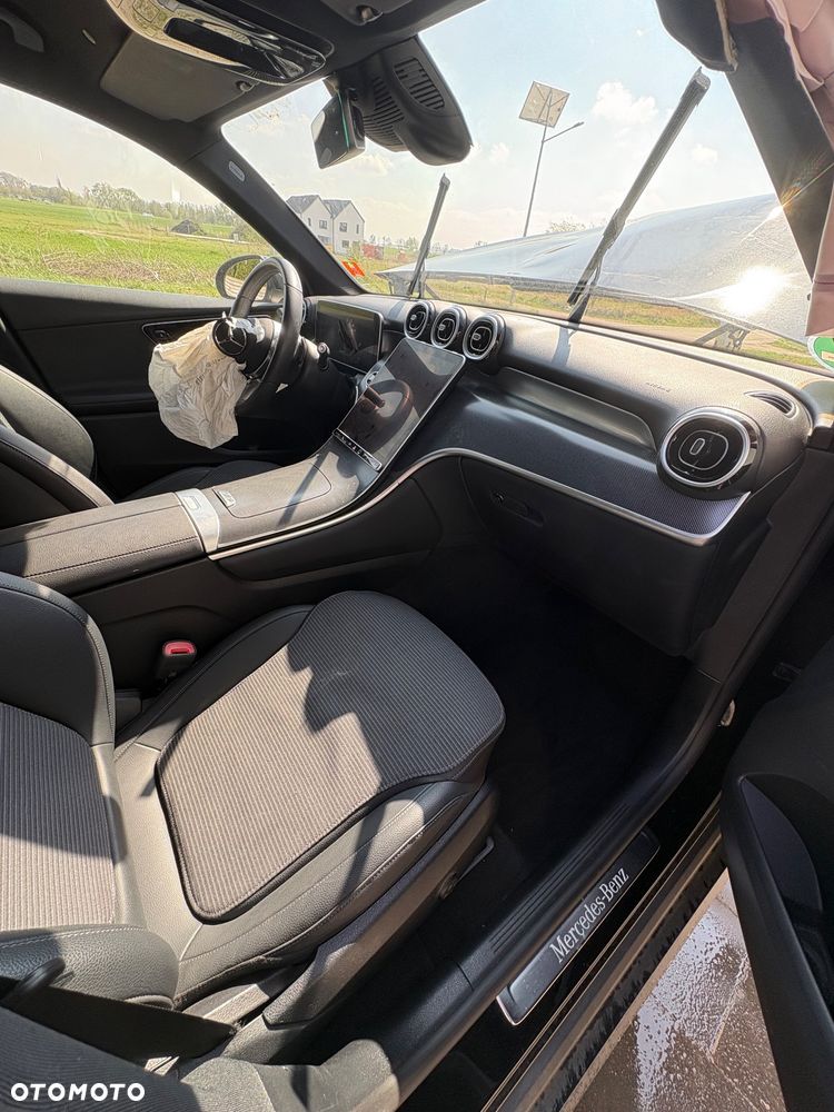 Mercedes-Benz GLC 200 4Matic 9G-TRONIC Edition Avantgarde - 10