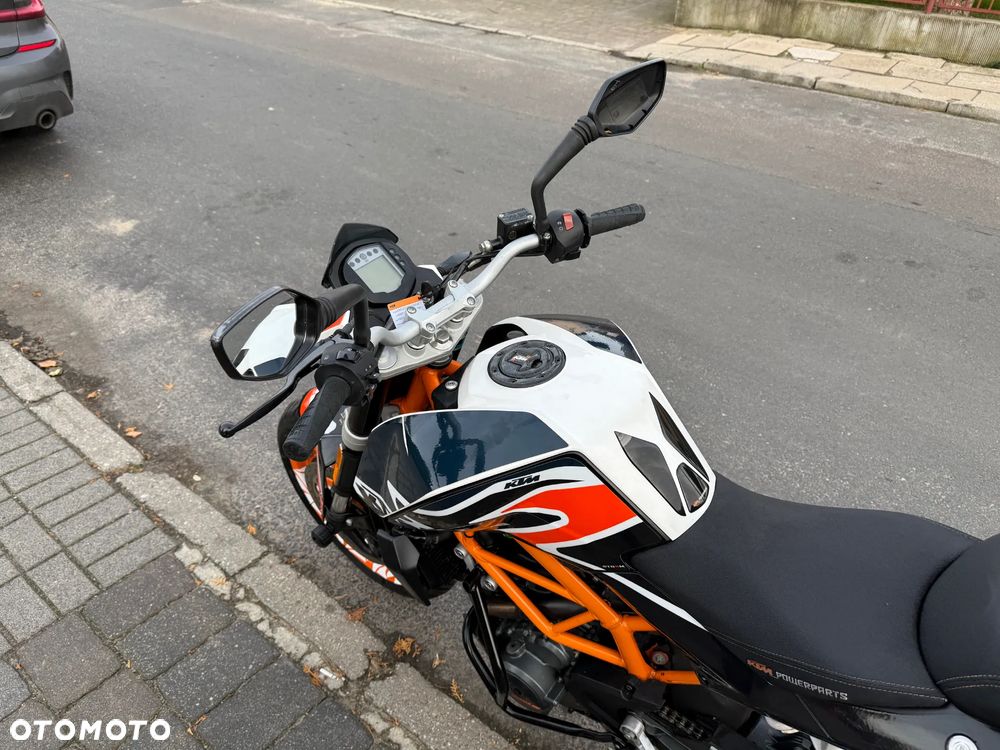 KTM Duke - 10