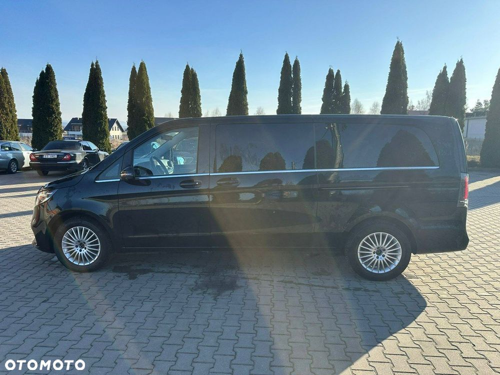 Mercedes-Benz Klasa V - 3