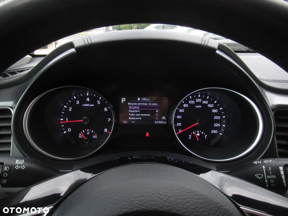 Kia Ceed 1.5 T-GDI M DCT - 33