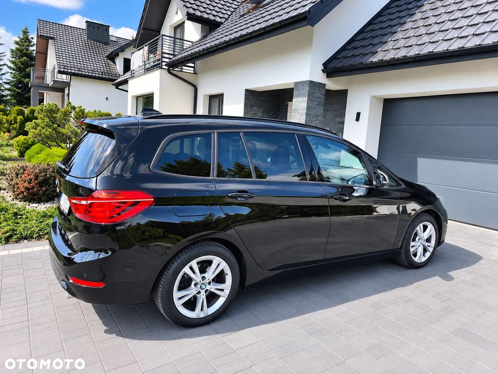 BMW Seria 2 218d Luxury Line - 7
