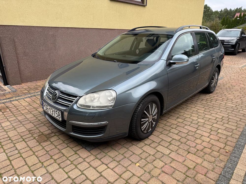 Volkswagen Golf V 1.9 TDI Comfortline - 1