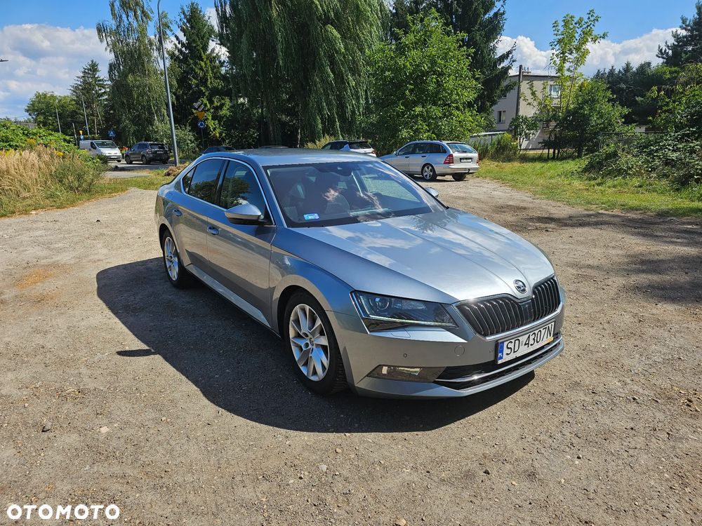 Skoda Superb 2.0 TSI DSG Ambition - 7