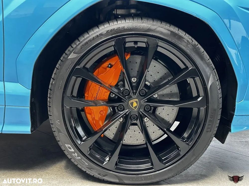 Lamborghini URUS Standard - 25