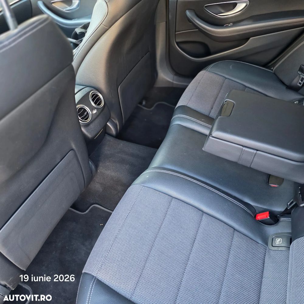 Mercedes-Benz E 200 4MATIC Aut. - 14