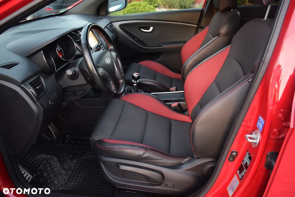 Hyundai i30 1.6 T GDI Turbo - 2