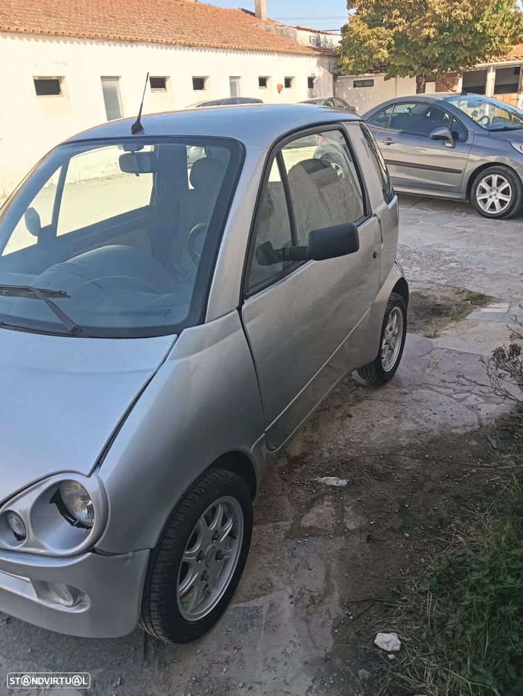 Microcar MC - 4