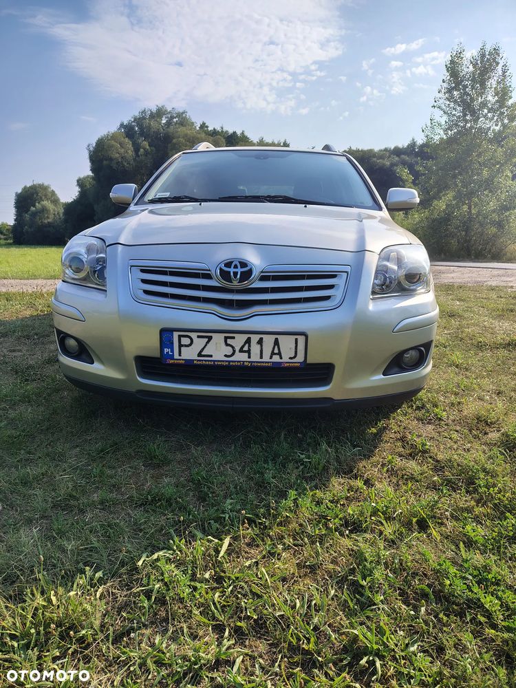 Toyota Avensis 2.0 D-4D Luna - 3