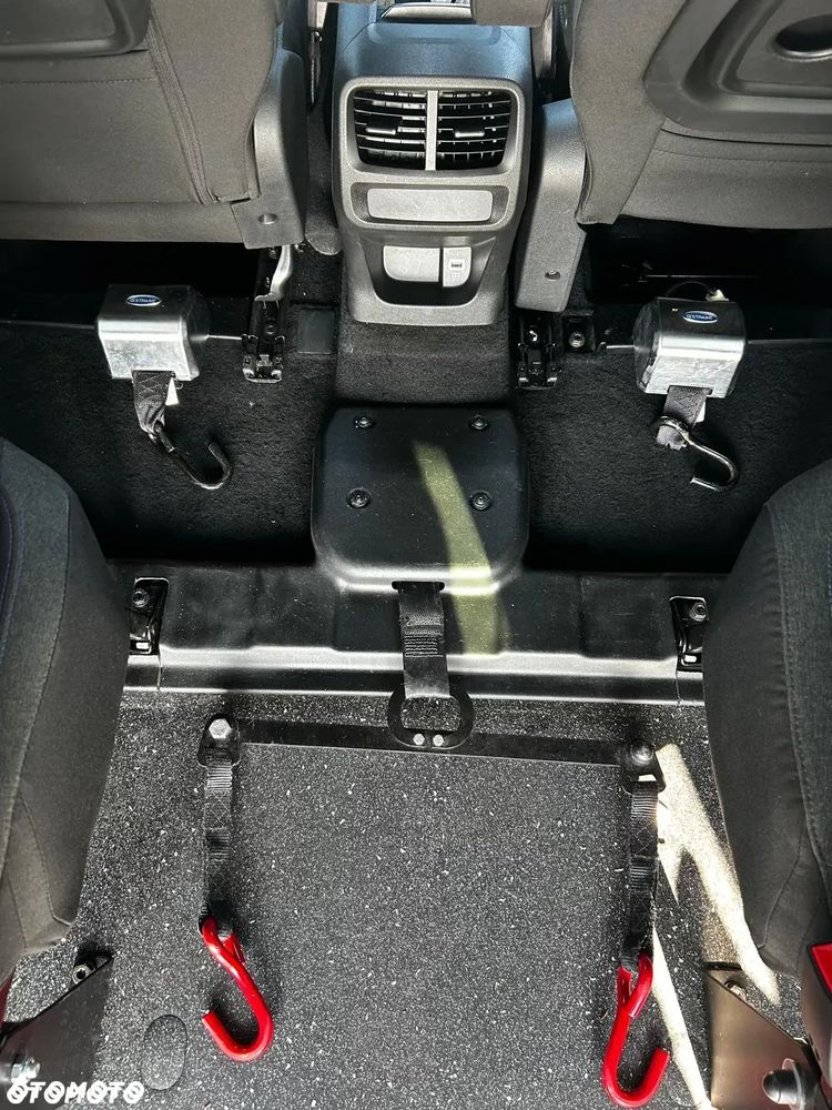 Peugeot Rifter BlueHDI 130 L1 EAT8 Allure - 4