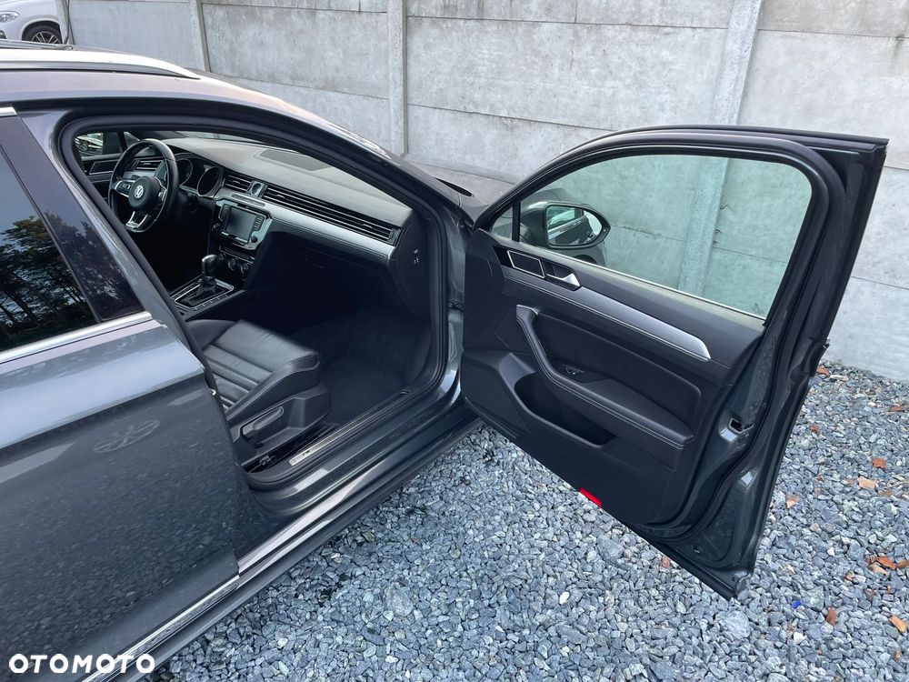 Volkswagen Passat Variant - 24
