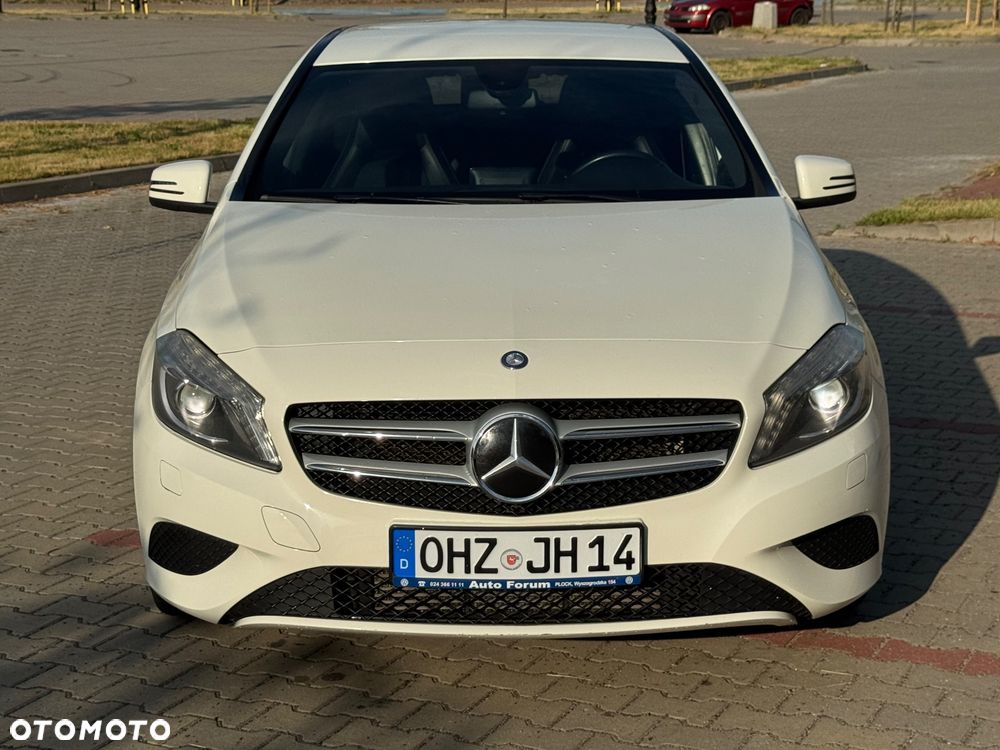 Mercedes-Benz Klasa A 180 (BlueEFFICIENCY) Urban - 34