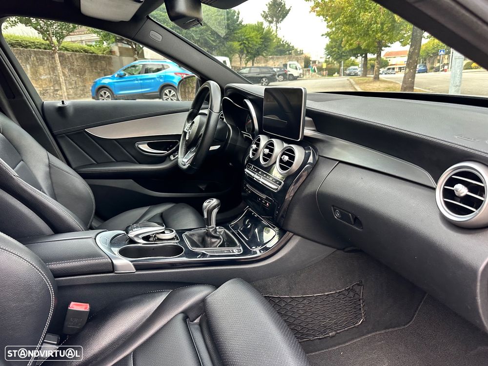 Mercedes-Benz C 220 d AMG Line - 55